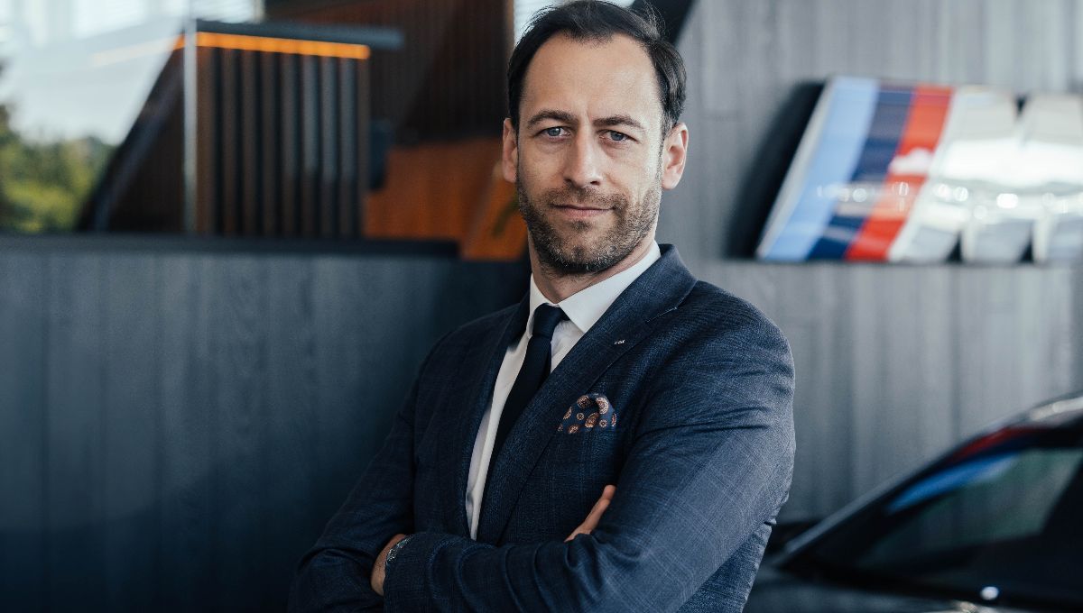 Dawid Ziebura Kierownik Działu Sprzedaży